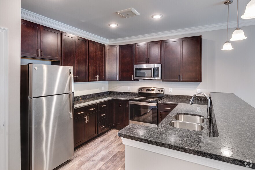 The Knoll at Stone View Apartments 11 Club Dr Ruckersville VA 22968