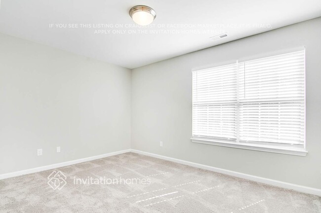 Building Photo - 38 Autumn Leaf Ln