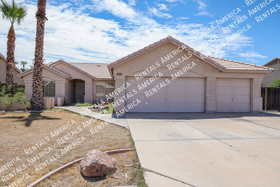 Building Photo - 5515 E Farmdale Ave