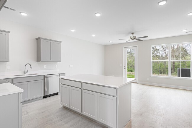 Building Photo - 4825 Ancient Glacier Ln
