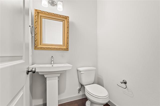 Building Photo - 2240 Lasso Ln