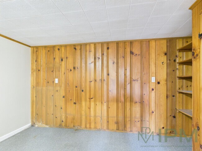 Building Photo - 307 N Fayette St
