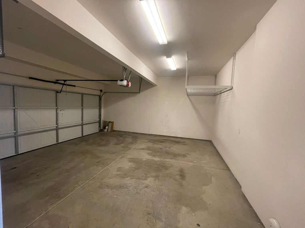 Building Photo - 58 Promesa Ave