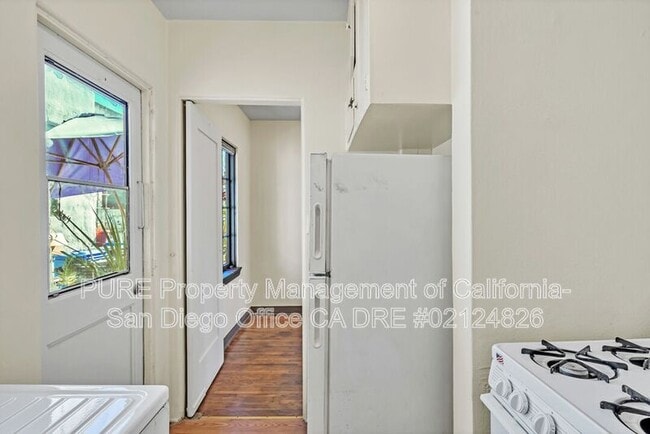 Building Photo - 3705 1st Ave