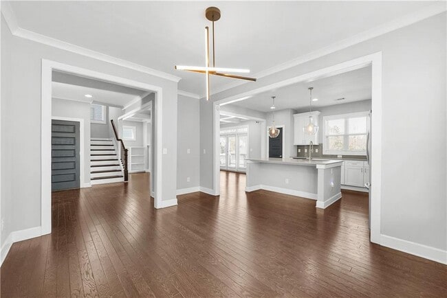 Building Photo - 2967 Silver Hill Terrace SE