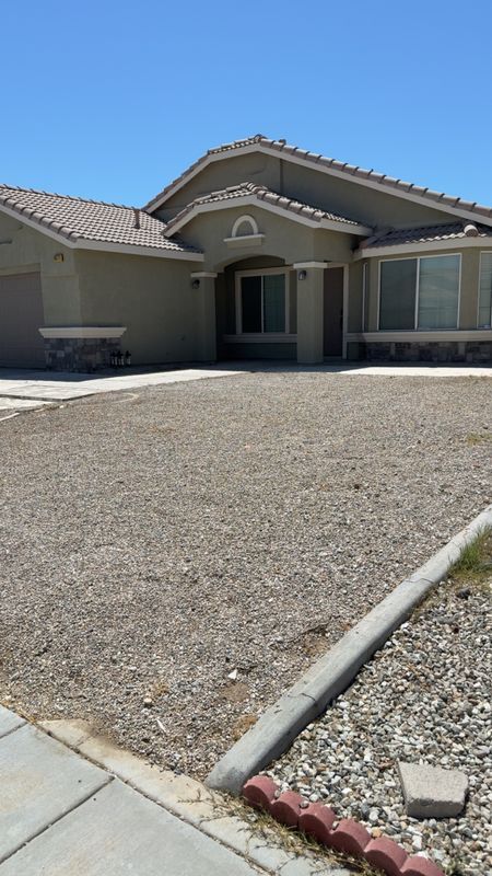 Building Photo - 14771 Saguaro St