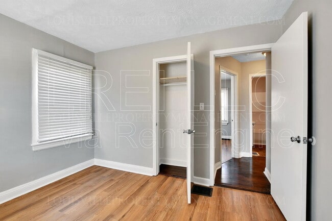 Building Photo - 3029 Hartlage Ct