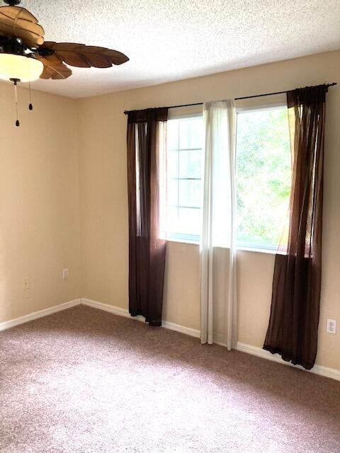 Building Photo - 1700 Crestwood Ct S