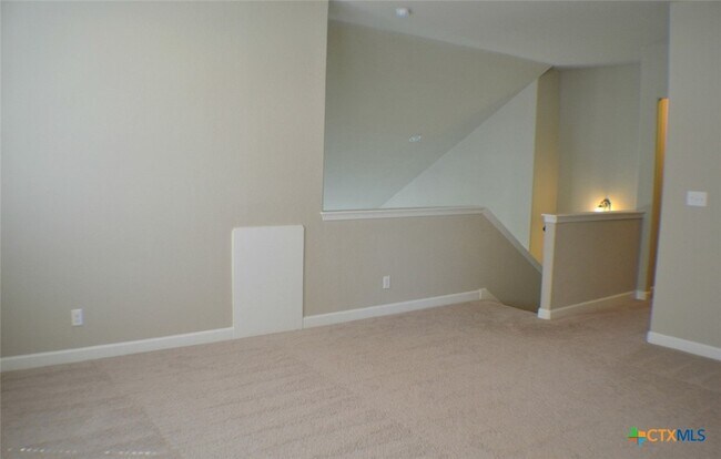 Building Photo - 3127 Pinecone Cove