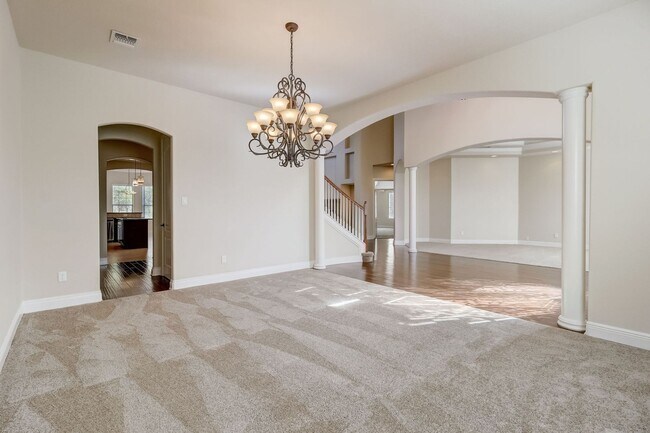 Building Photo - July Move-In Special - Spring Branch Oasis...