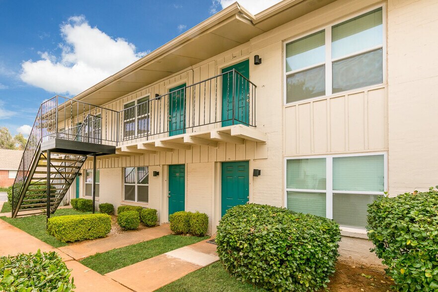 Pointe 930 S Boulevard Edmond OK 73034 Apartment Finder