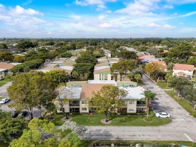 Building Photo - 4149 NW 90th Ave
