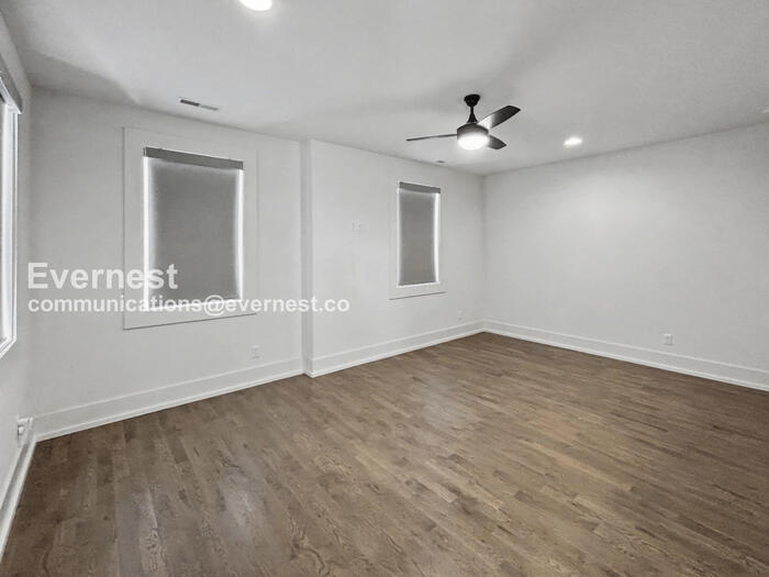 Building Photo - 1011 Garfield St