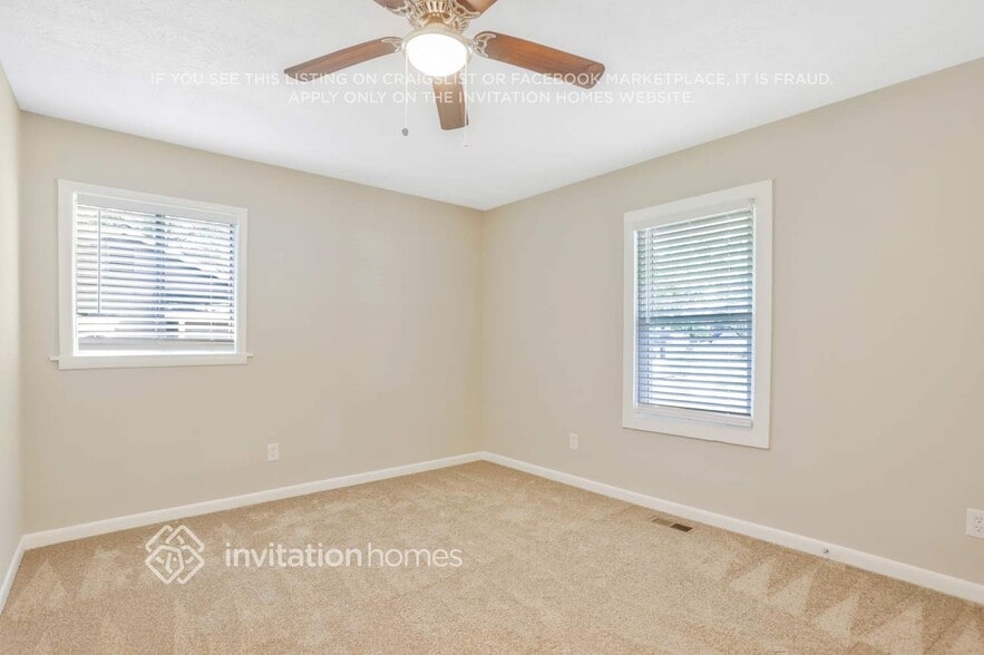Building Photo - 3172 Fern Valley Dr SW