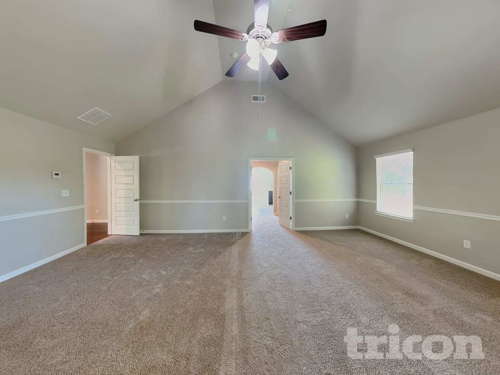 Building Photo - 68 Shenandoah Dr