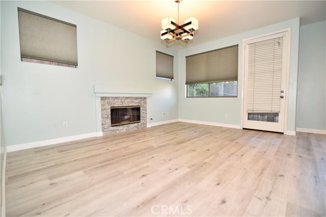 Building Photo - 2062 Lakeshore Dr