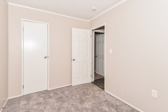 Building Photo - 4017 Tavineer Dr