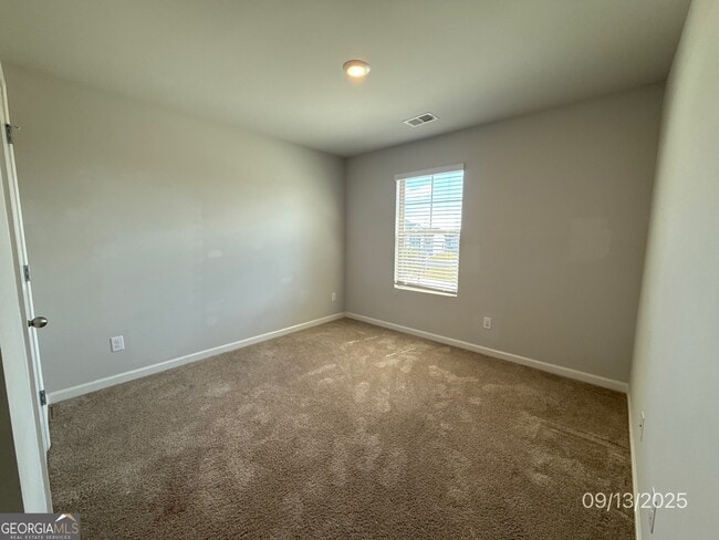 Building Photo - 1450 Veranda Ln