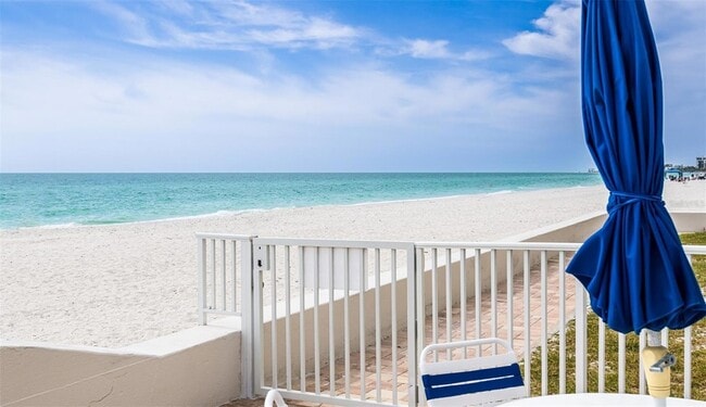 Building Photo - 1900 Benjamin Franklin Dr