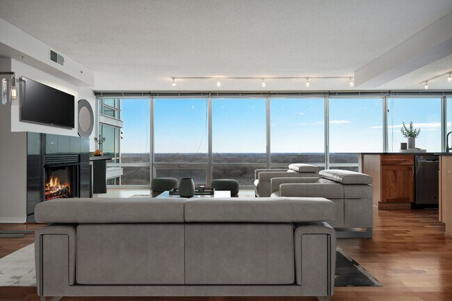 Building Photo - 9725 Woods Dr