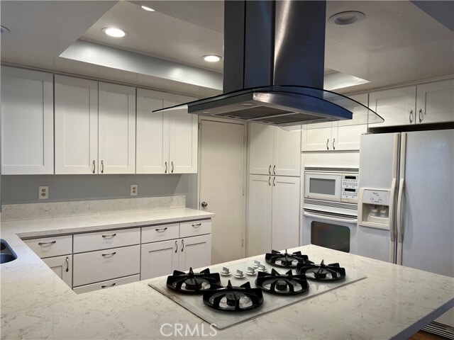 Building Photo - 141 N Prospectors Rd