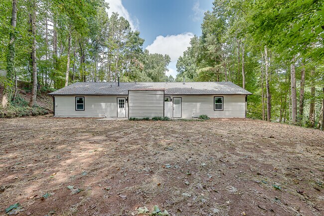 Building Photo - 4110 Bowers Pointe Dr SW