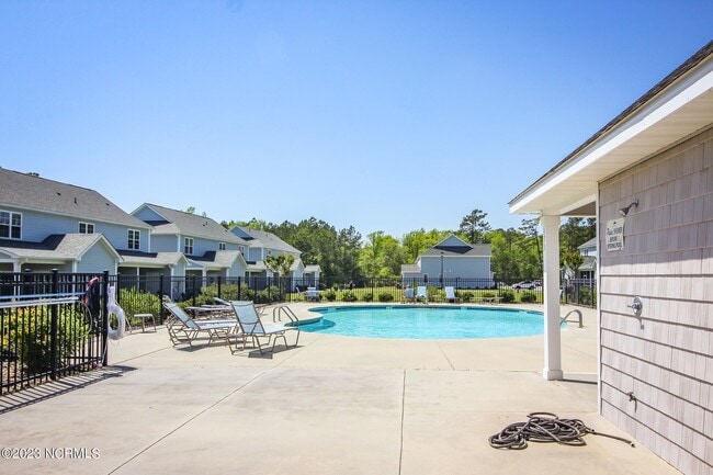 Building Photo - 175 Old Murdoch Rd