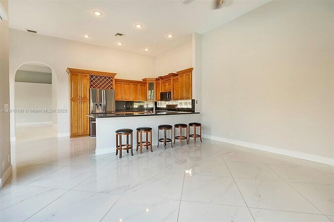 Building Photo - 10133 NW 48th Dr