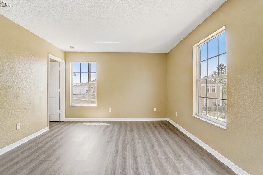 Building Photo - 112 Ivy Brook Ct