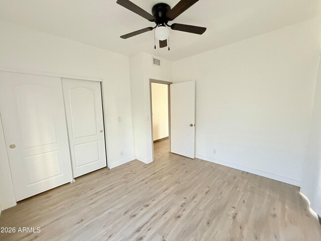 Building Photo - 1222 W Baseline Rd