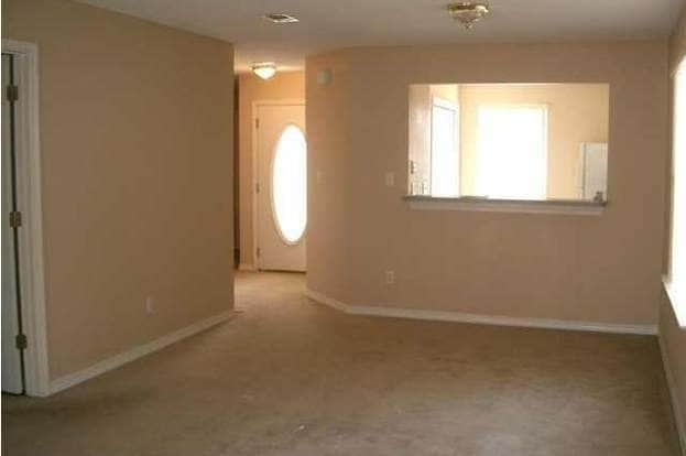 Building Photo - 1065 Antigua Cir