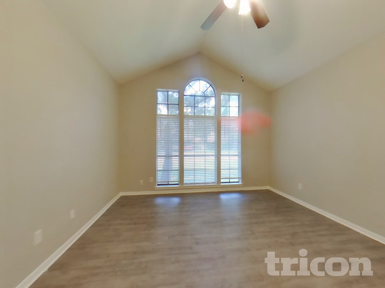Building Photo - 13822 Cantwell Dr