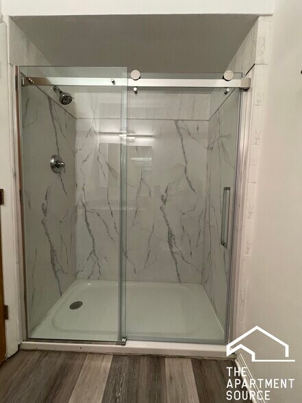 Building Photo - 1844 W Henderson St