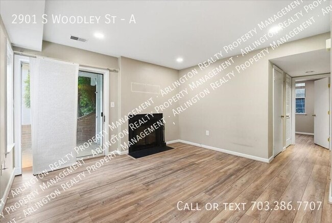 Building Photo - 2901 S Woodley St