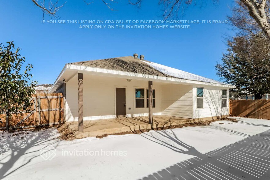 Building Photo - 2609 Cherry Hills Ln