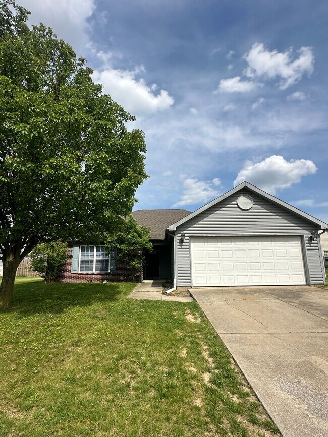 Building Photo - 3 Bedroom House in West Lafayette