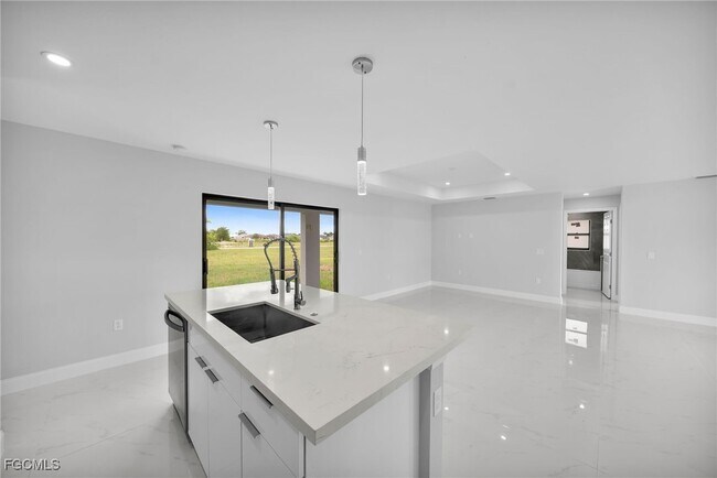 Building Photo - 1829 NW 7th Pl