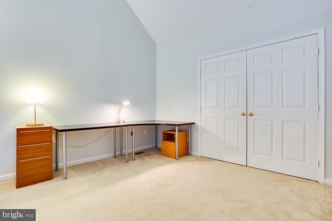 Building Photo - 12867 Mill House Ct