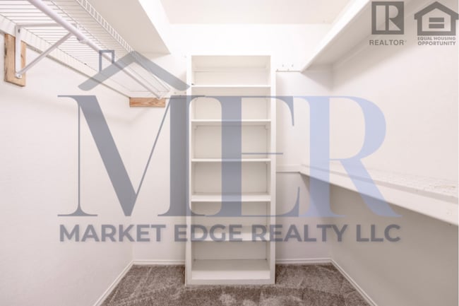 Building Photo - 4Bed/2.5Bath House at 56th/Cactus! $4499 MOVE-IN SPECIAL! Move-In Ready on 04/09/2026!