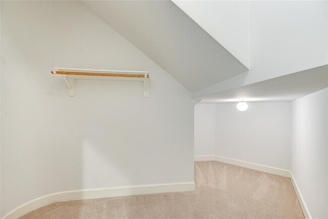 Building Photo - 11508 Main Cedar Dr
