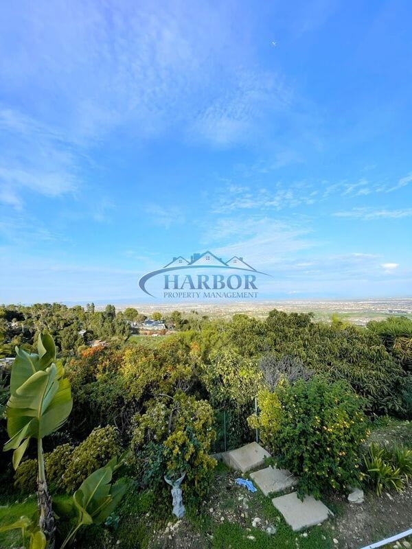 Building Photo - 23 Rockinghorse Rd