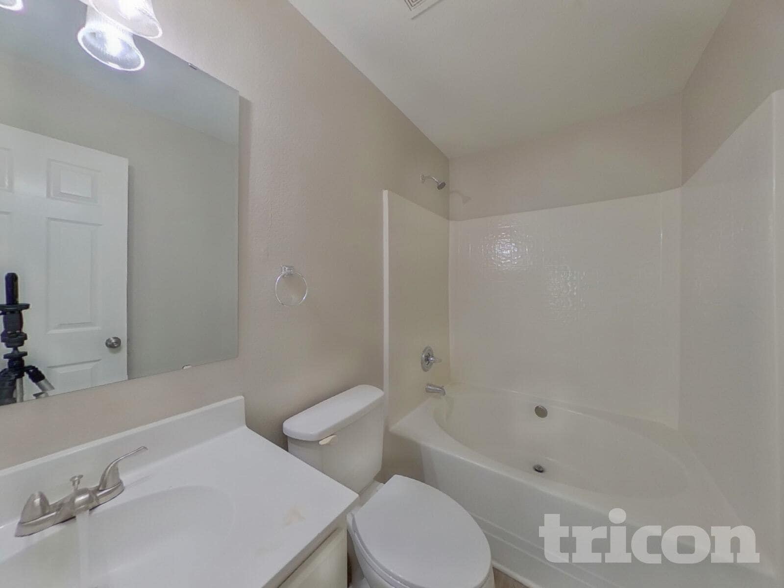 Building Photo - 6211 Whispering Brook Ct