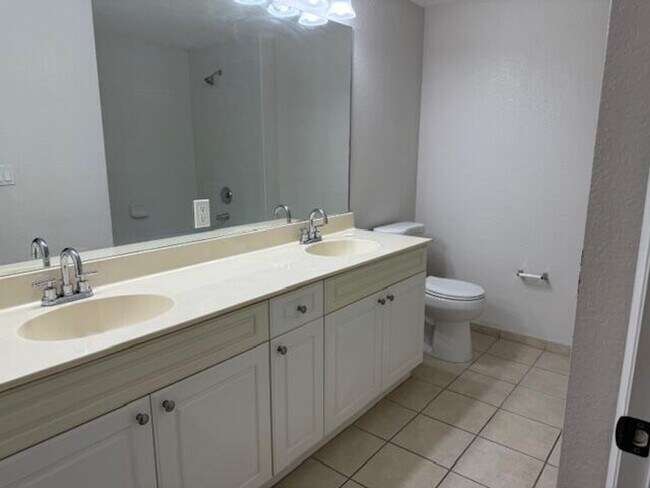Building Photo - 2727 Anzio Ct