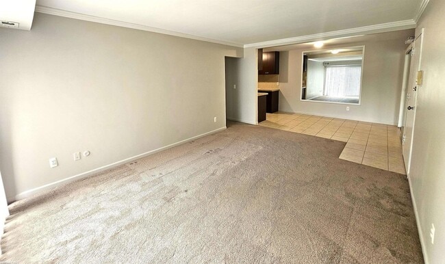 Building Photo - 38255 Fairway Ct