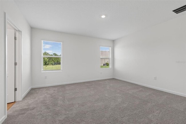 Building Photo - 2893 House Finch Rd