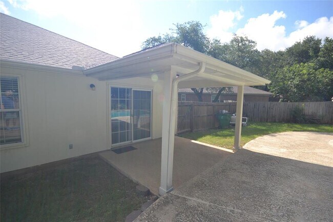 Building Photo - 1803 Warwick Cove