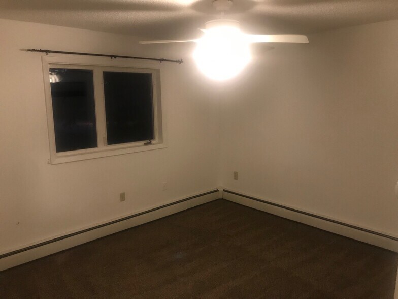Building Photo - 85 Pepperdine dr