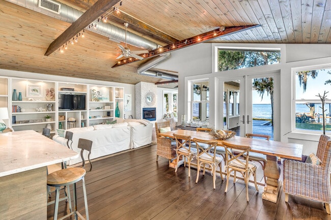 Building Photo - 1674 J D Miller Rd