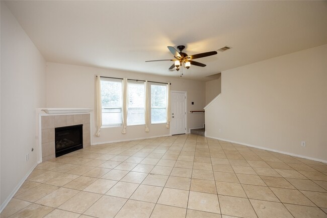 Building Photo - 2306 Stiller Ridge Way