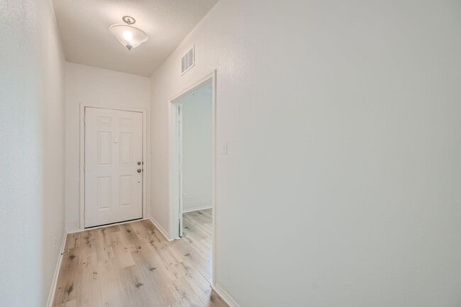 Building Photo - 190 Purple Heart Dr